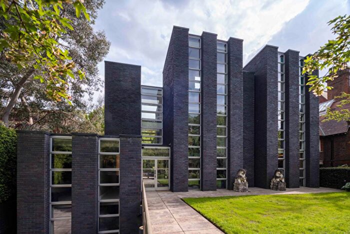 5 Bedroom House For Sale In Schreiber House, West Heath Road, London, United Kingdom, NW3