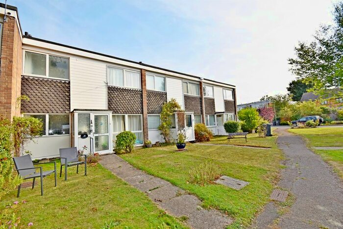 3 Bedroom Terraced House To Rent In Maisemore Gardens, Emsworth, PO10