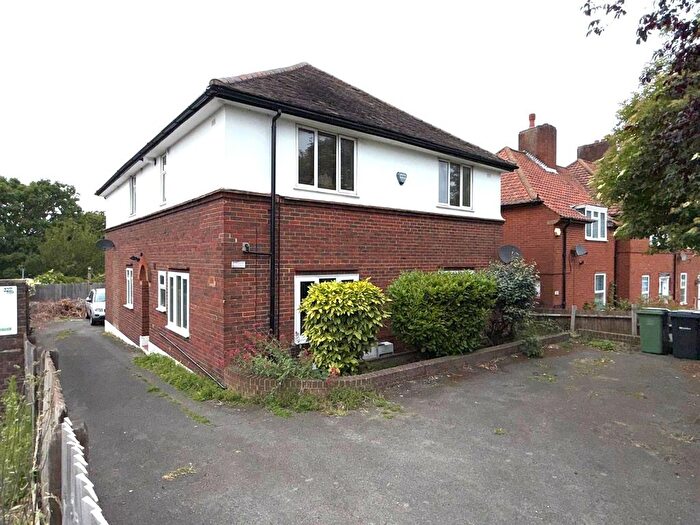 1 Bedroom Flat To Rent In Downham Way, Downham, BR1