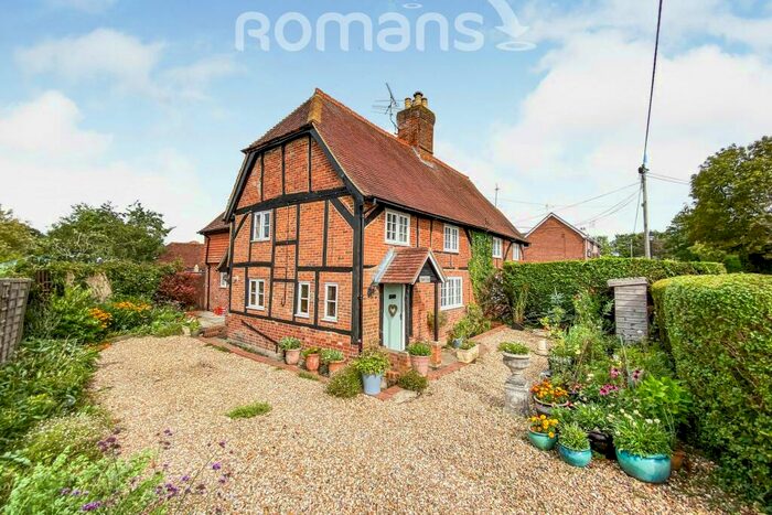 3 Bedroom Semi-Detached House To Rent In Nuname Cottage Crookham Village, GU51