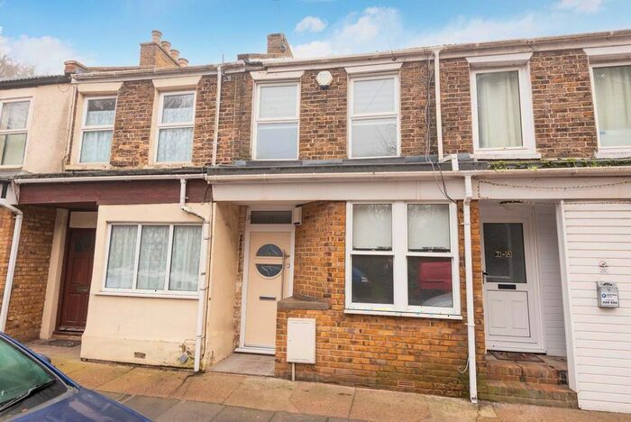2 Bedroom Terraced House To Rent In Tivoli Road, Margate, CT9