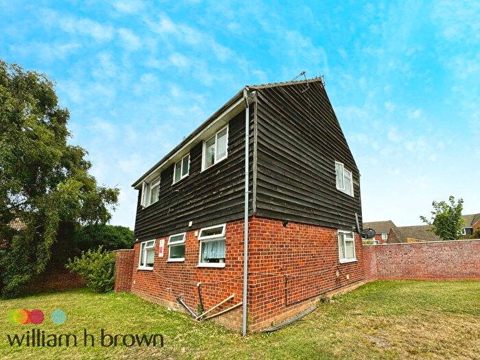 2 Bedroom Maisonette To Rent In Azalea Way, Clacton-On-Sea, CO16