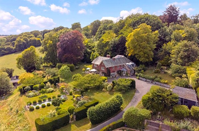 5 Bedroom Property For Sale In Selborne, Alton, GU34