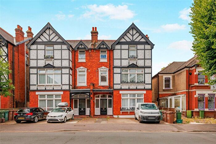 1 Bedroom Flat To Rent In St. James Road, Sutton, SM1