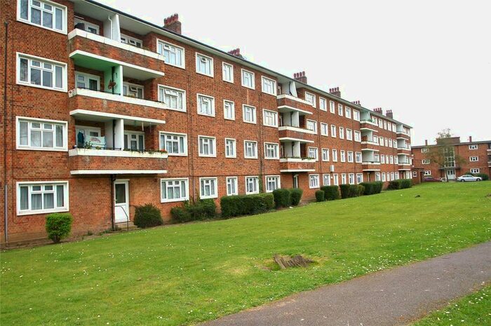 1 Bedroom Flat To Rent In Gauntlett Court, Wembley, HA0