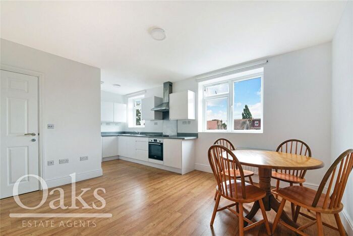 3 Bedroom Flat To Rent In Headcorn Road, Thornton Heath, CR7