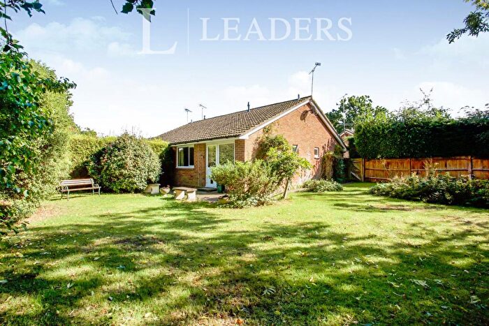 2 Bedroom Bungalow To Rent In Darvel Close, Woking, GU21