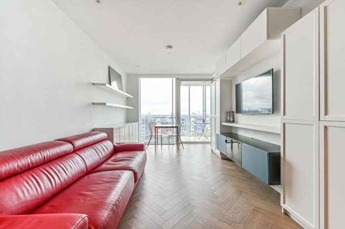 1 Bedroom Flat To Rent In Circus Road West, Battersea Power Station, London, SW11