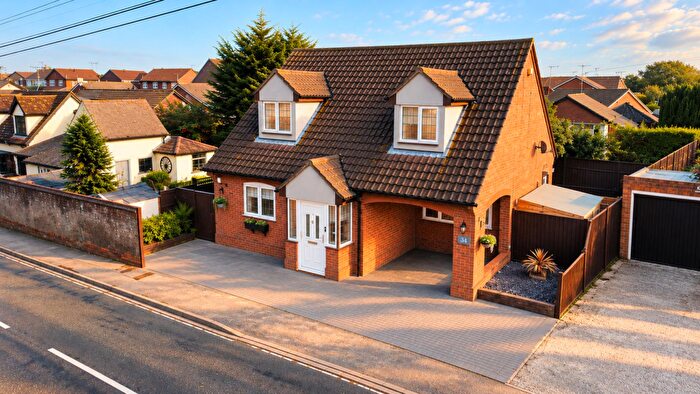 3 Bedroom Detached House For Sale In Little Clacton Road, Clacton-On-Sea, CO16