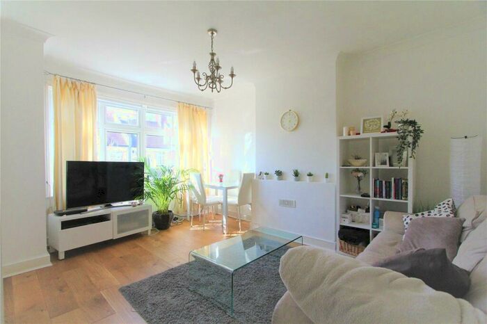 1 Bedroom Apartment To Rent In Sumner Road, Harrow, HA1