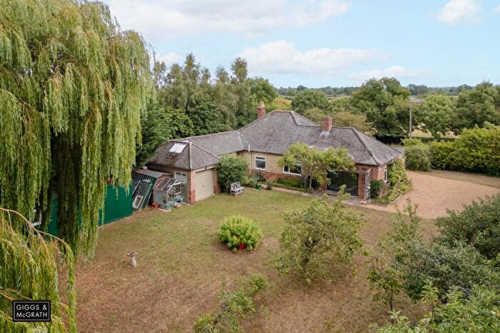 3 Bedroom Detached Bungalow For Sale In Briar Lodge, Colne Road, Earith, Huntingdon, Cambridgeshire, PE28