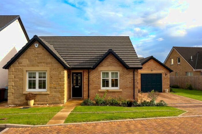 2 Bedroom Bungalow For Sale In Thorpe Rig, Biggar, South Lanarkshire, ML12