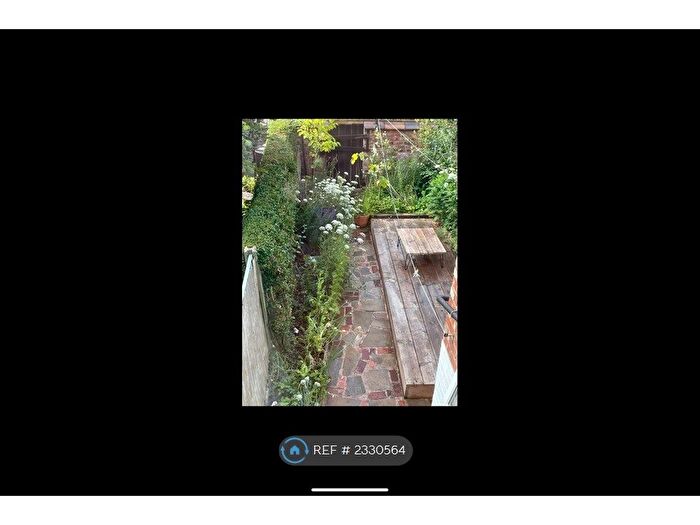 2 Bedroom Terraced House To Rent In Field Bank Grove, Manchester, M19