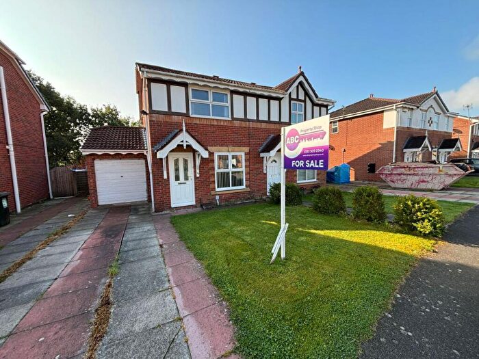 3 Bedroom Semi-Detached House For Sale In Shetland Drive, Stanney Oaks, Ellesmere Port, ., CH65
