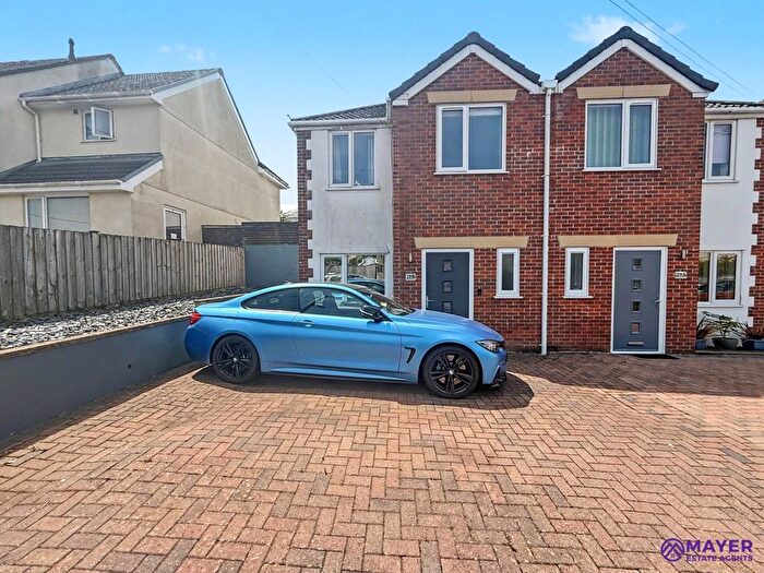 3 Bedroom Semi Detached House For Sale In Bedford Road, Plymouth, PL9