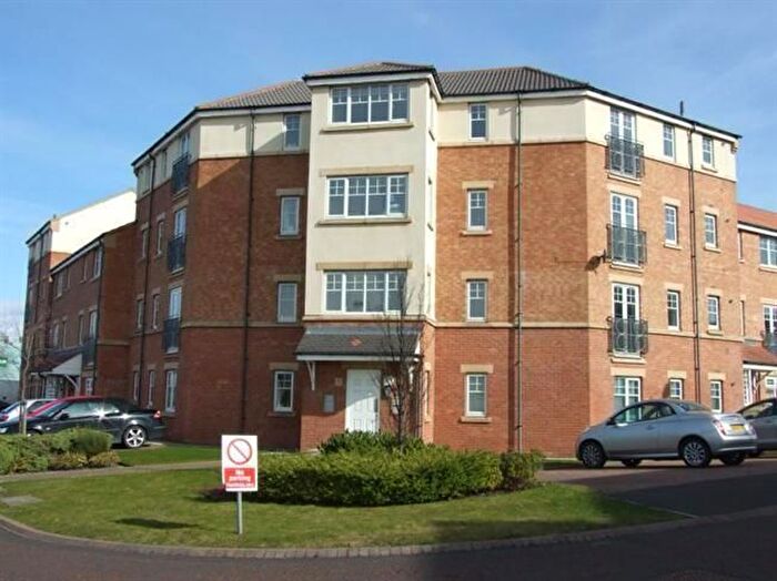 2 Bedroom Flat To Rent In Redgrave Close, Gateshead, NE8