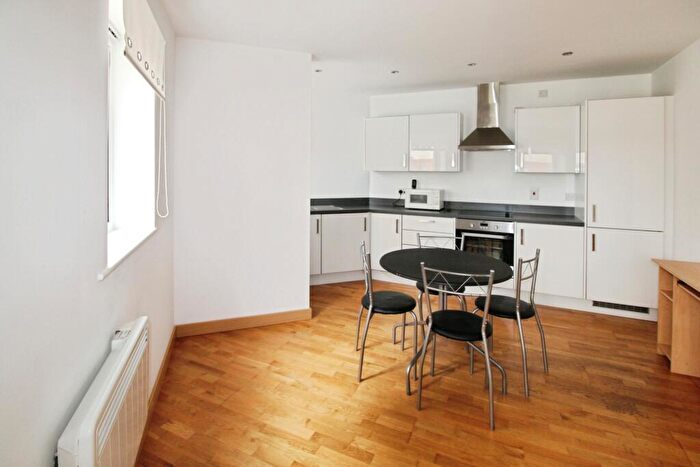 1 Bedroom Apartment For Sale In Ship Wharf, Colchester, CO2