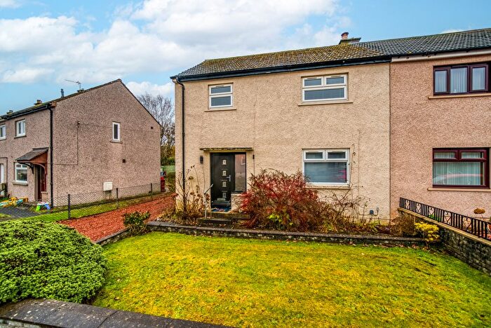 3 Bedroom Semi-Detached House To Rent In Linden Lea, Hamilton, South Lanarkshire, ML3