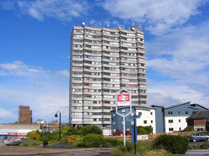 1 Bedroom Apartment For Sale In Arlington House, All Saints Avenue, Margate, Kent, CT9