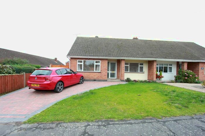 2 Bedroom Bungalow To Rent In Sharpless Road, Burbage, Hinckley, LE10