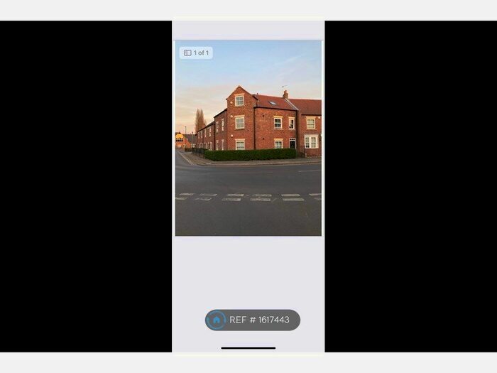 2 Bedroom Flat To Rent In Union Lane, Selby, YO8