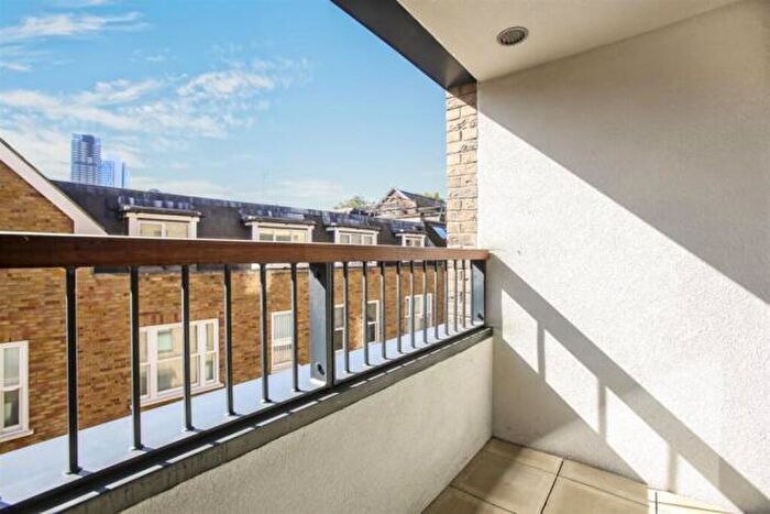 1 Bedroom Apartment To Rent In Burbage Court, Austin Street, London, E2