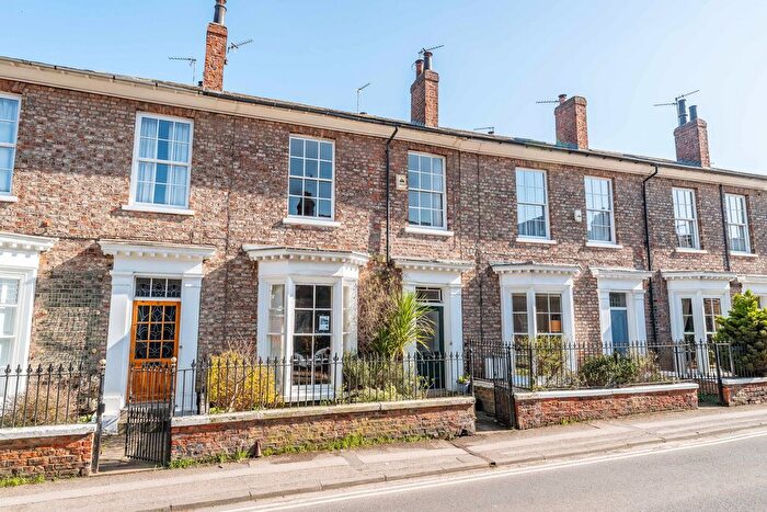 4 Bedroom Terraced House For Sale In Mill Lane, York, YO31