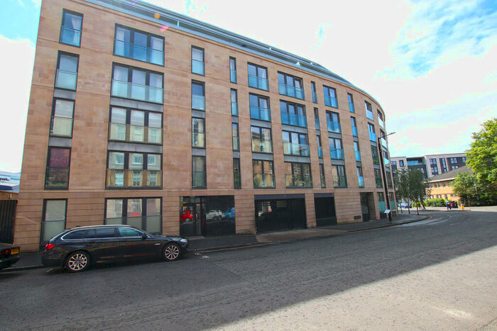 2 Bedroom Apartment To Rent In Minerva Street, G3