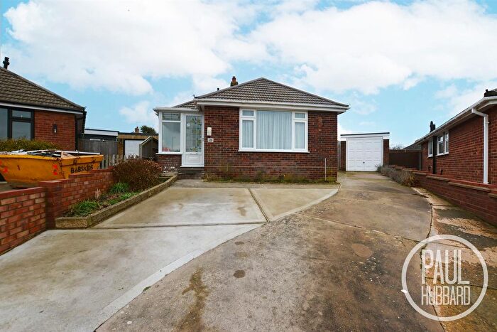 3 Bedroom Detached Bungalow For Sale In Belmont Gardens, Oulton Broad, NR32