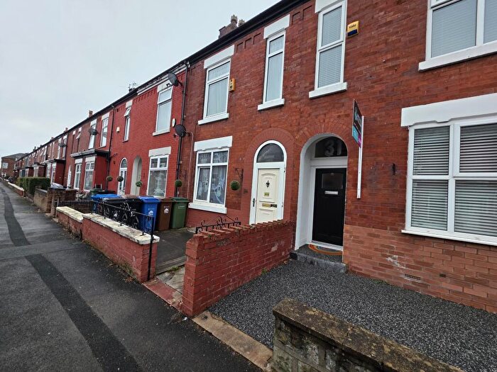 3 Bedroom Semi-Detached House To Rent In Rae Street, Edgeley, SK3