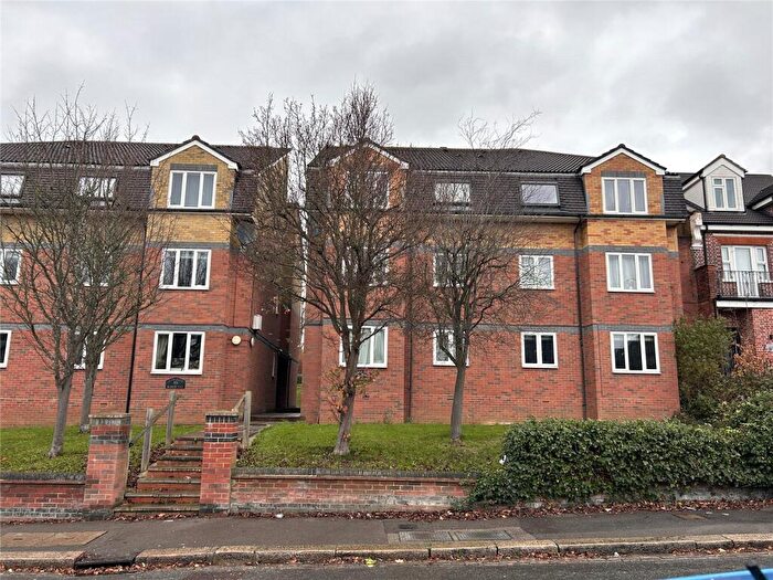 1 Bedroom Apartment To Rent In Russet Court, Park Road, New Barnet, Barnet, EN4