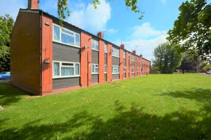 2 Bedroom Maisonette To Rent In Leys Road, Nottingham, NG11