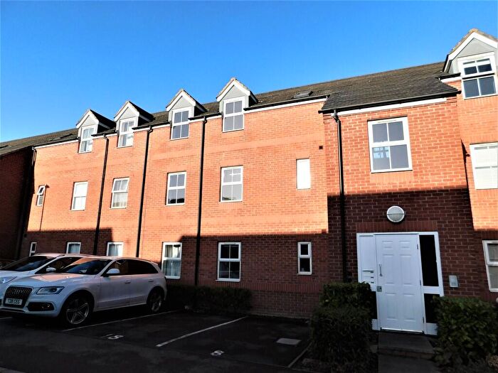 2 Bedroom Apartment To Rent In Oak Crescent, Ashby-de-la-Zouch, LE65