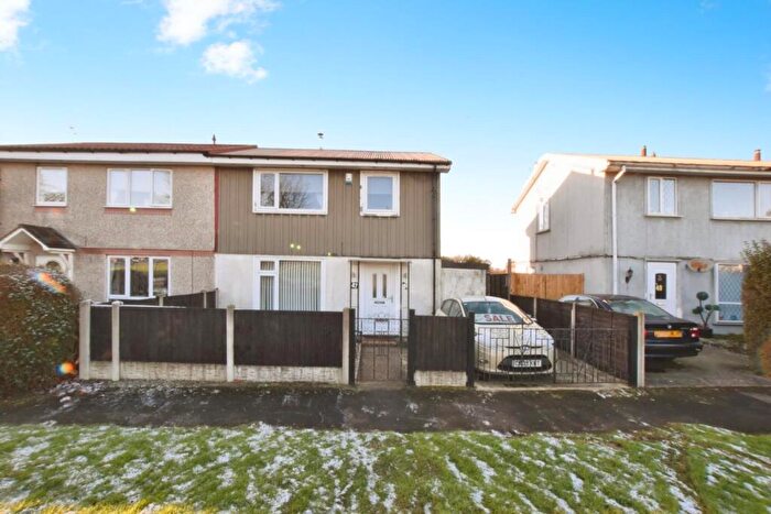 3 Bedroom Semi-Detached House For Sale In Foxhills Road, Scunthorpe, DN15