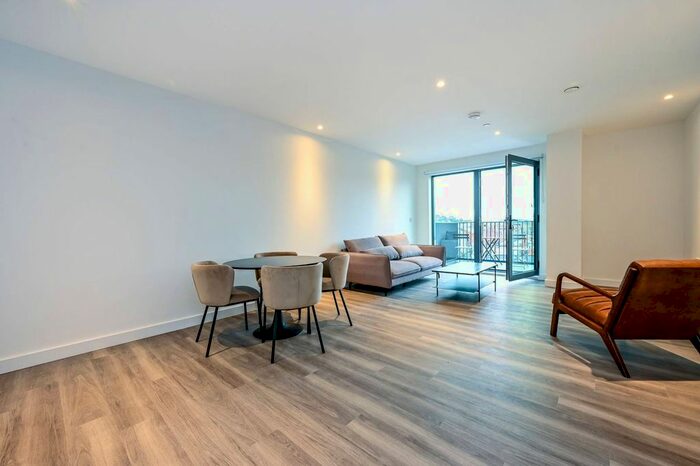 2 Bedroom Flat To Rent In Assay Apartments, Guildford, GU1