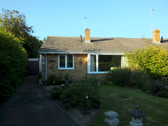 2 Bedroom Semi-Detached Bungalow To Rent In Millwood Close, Maresfield, TN22