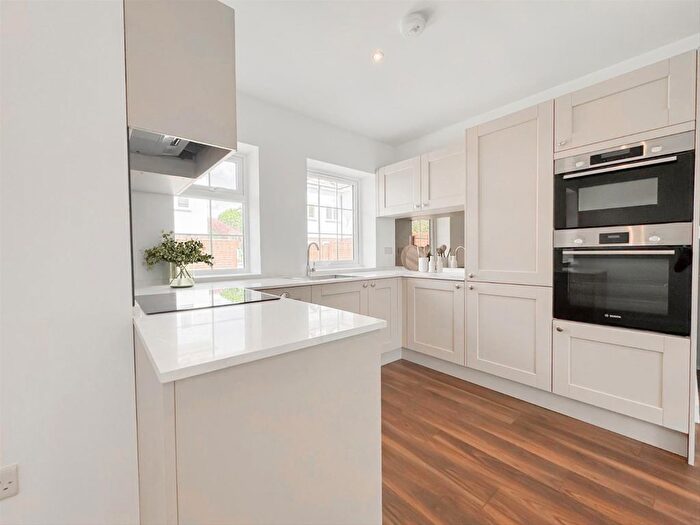 1 Bedroom Flat For Sale In Eaglesfield Road, Woolwich, SE18