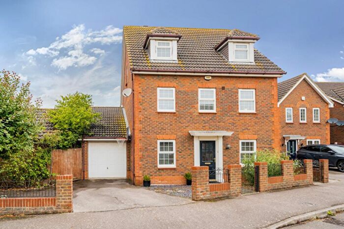 5 Bedroom Detached House For Sale In Penny Cress Road, Minster On Sea, Sheerness, Kent., ME12
