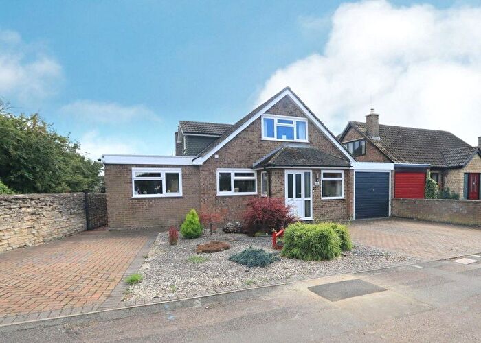 3 Bedroom Detached House For Sale In Harrold Road, Bozeat, Wellingborough, NN29