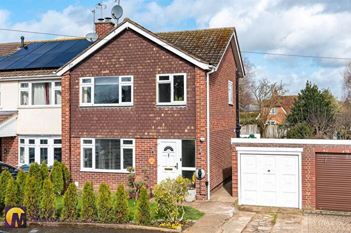 3 Bedroom Semi-Detached House For Sale In Chain Free - Fishers Mead, Puckeridge, SG11