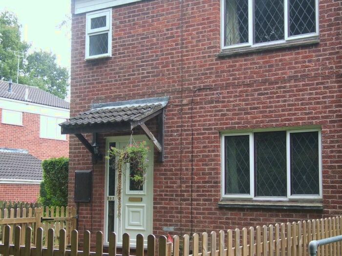 2 Bedroom Property To Rent In Ibstock Close, Redditch B98