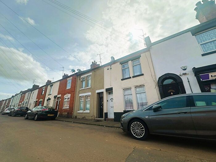 3 Bedroom Terraced House For Sale In Shelley Street, Northampton, NN2