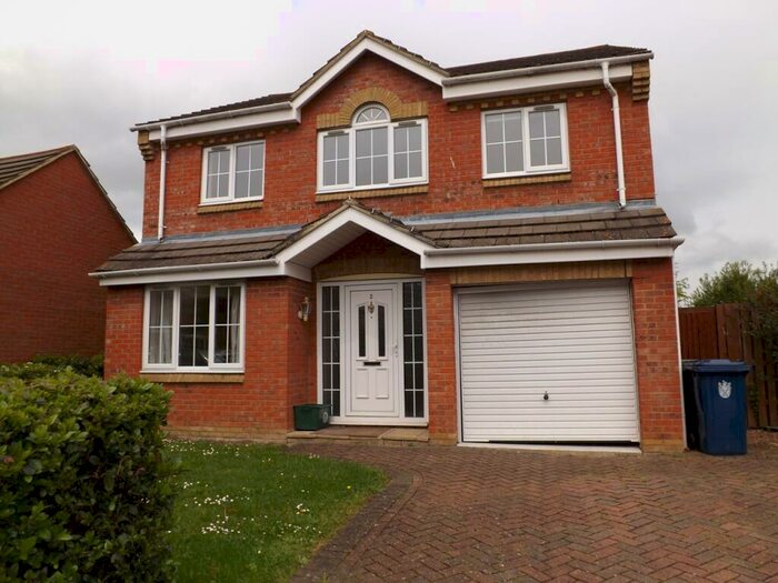 4 Bedroom House To Rent In Weavers Field, Girton, CB3