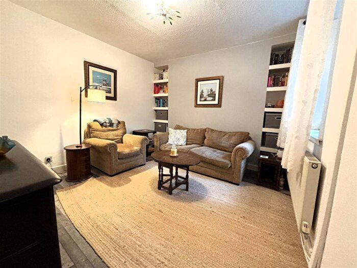 3 Bedroom Terraced House For Sale In Commercial Street, Abergwynfi, Port Talbot, SA13