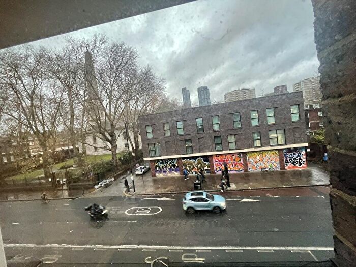 1 Bedroom Flat To Rent In Royley House, Old Street, London, Greater London, EC1V