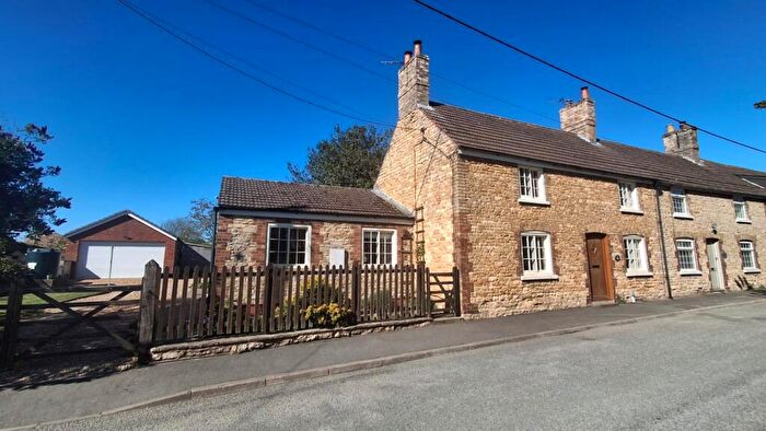 3 Bedroom End Of Terrace House For Sale In Church Street, Hemswell, Gainsborough, DN21