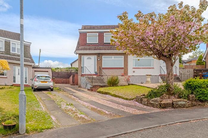 3 Bedroom Semi-Detached House For Sale In Bridgeway Court, Kirkintilloch, G66