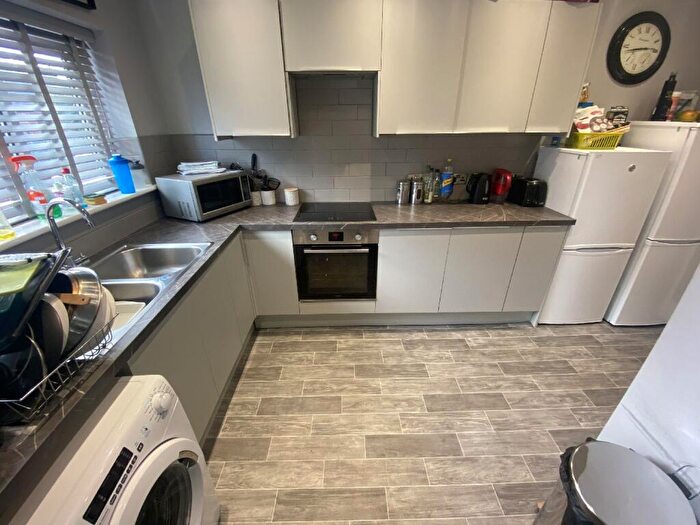 1 Bedroom House To Rent In Alberta Terrace (Ro), Sherwood Rise, Nottingham, Nottinghamshire, NG7
