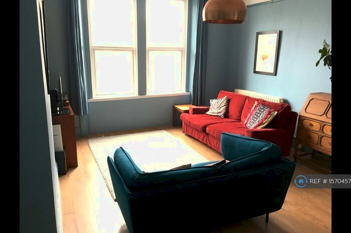1 Bedroom Flat To Rent In Whitworth Road, London, SE25
