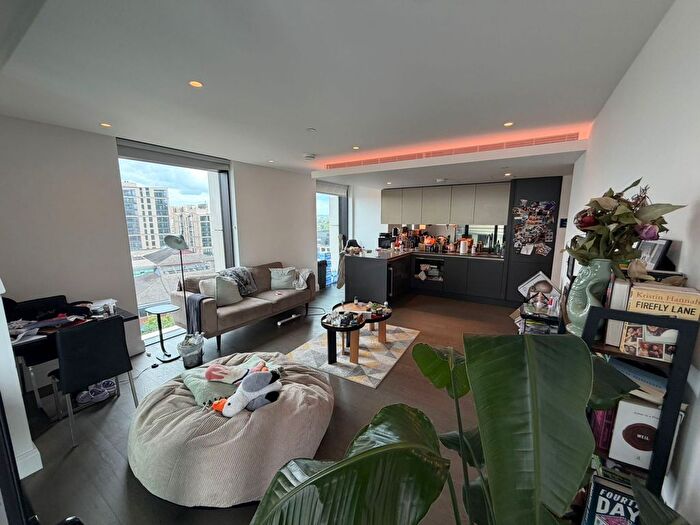 1 Bedroom Flat To Rent In The Dumont, London, SE1